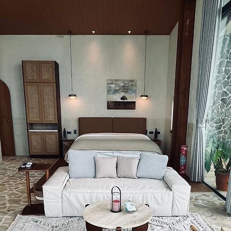 Casa Ostia Bed & Breakfast Hengchun Exterior photo